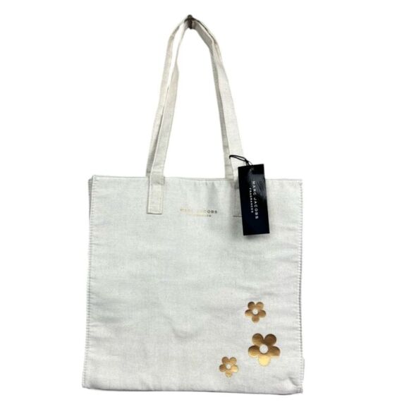 NWT Marc Jacobs Fragrances Limited Edition Cream Tote Bag Gold Daisy - Picture 1 of 8
